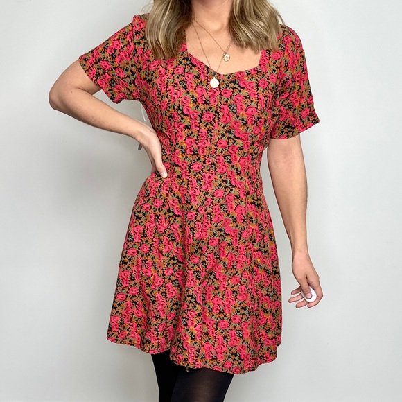 Vintage Fall Floral Black & Red Mini Dress (M) - Picture 3 of 5